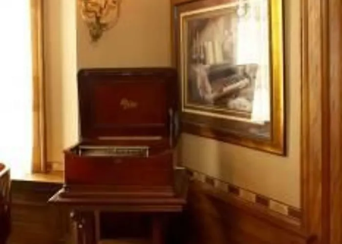 Vrooman Mansion * Bloomington