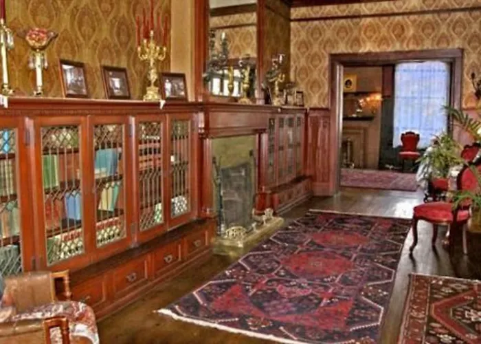 Vrooman Mansion * Bloomington