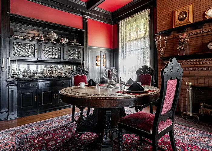 Vrooman Mansion *