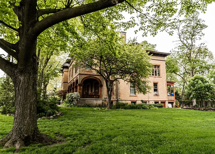 Vrooman Mansion