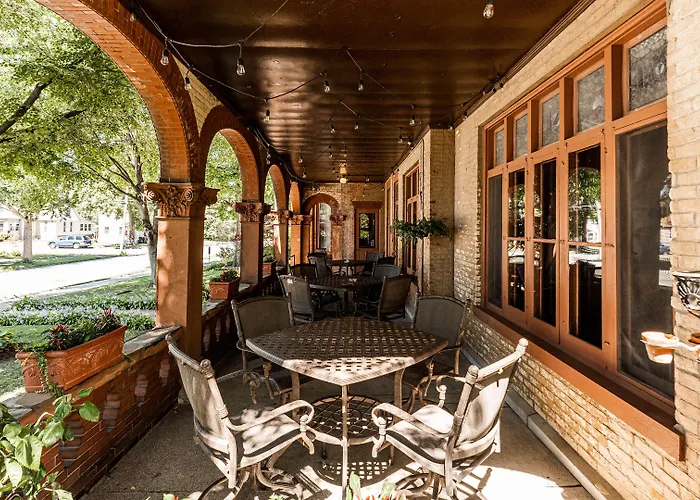 Hotel Vrooman Mansion