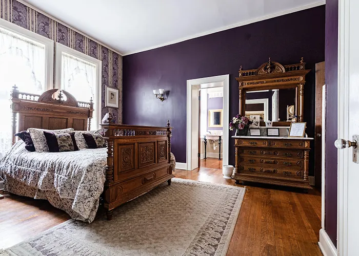 Vrooman Mansion *