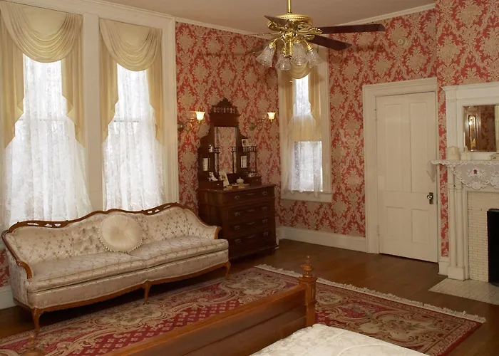 Vrooman Mansion Bloomington
