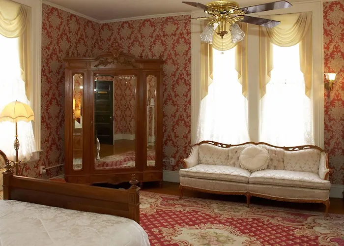 Vrooman Mansion Bloomington